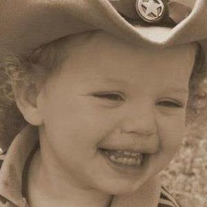 Meet your Posher, Kaye